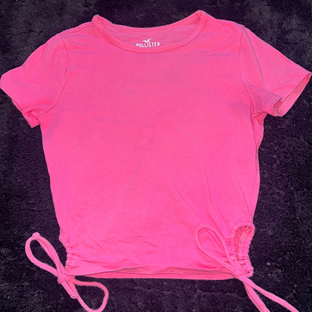 Cute hot pink top with bows from Hollister